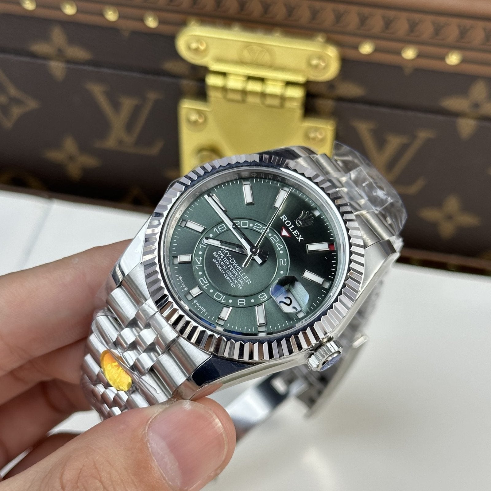 Rolex Watch Sky Dweller 336934 Strap Jubilee Dial Green 42mm