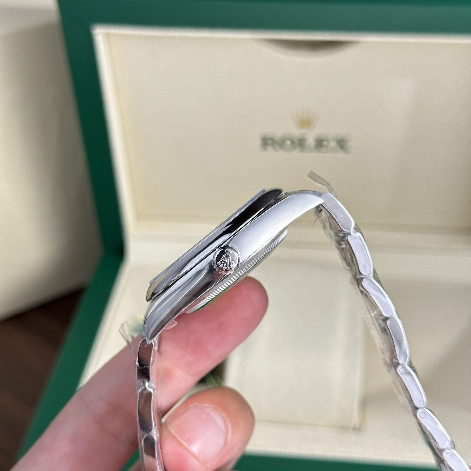 Rolex Watch Oyster Perpetual 124300 Yellow Dial 41mm