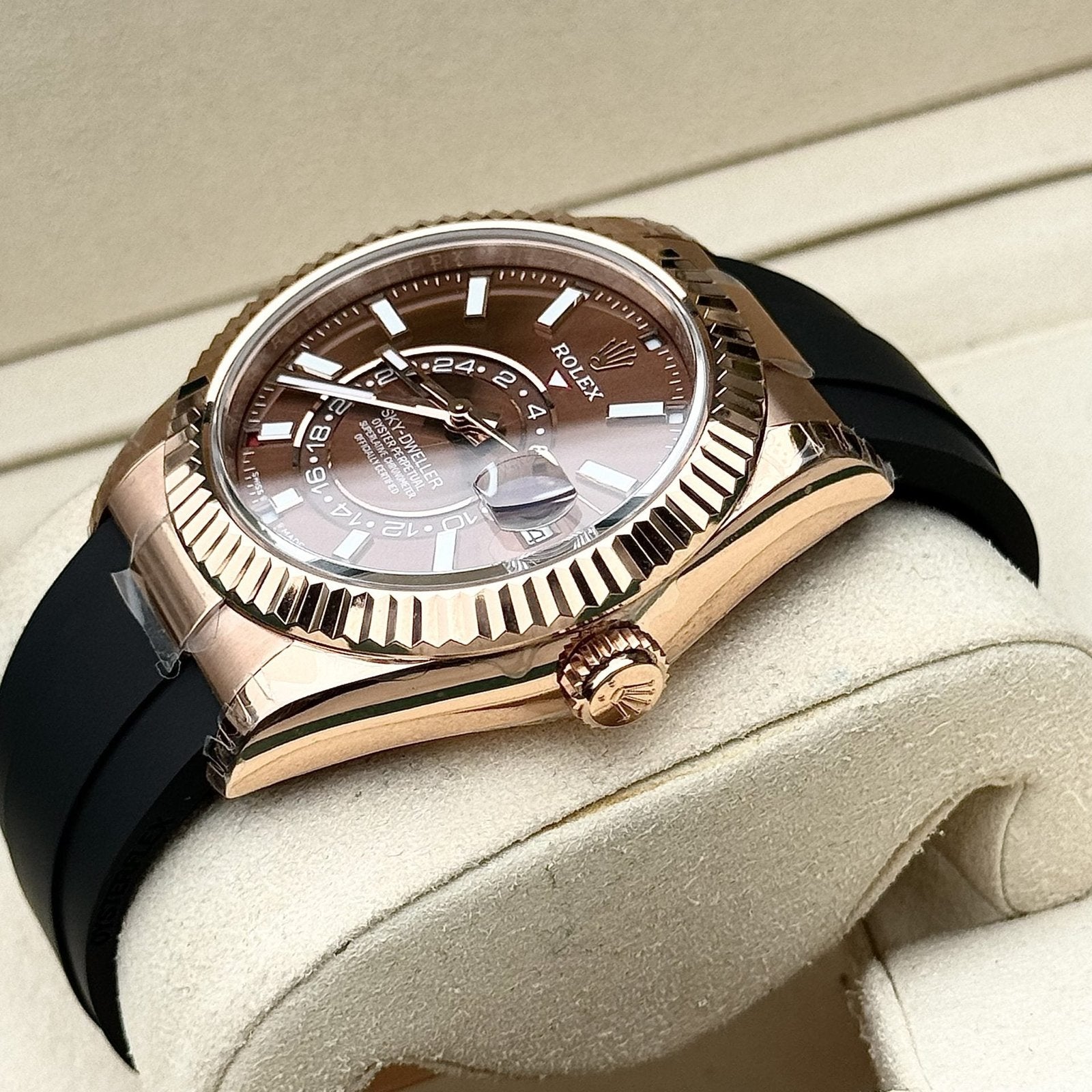 Rolex Watch Sky-Dweller 336235 Chocolate Dial Rubber Strap 42mm