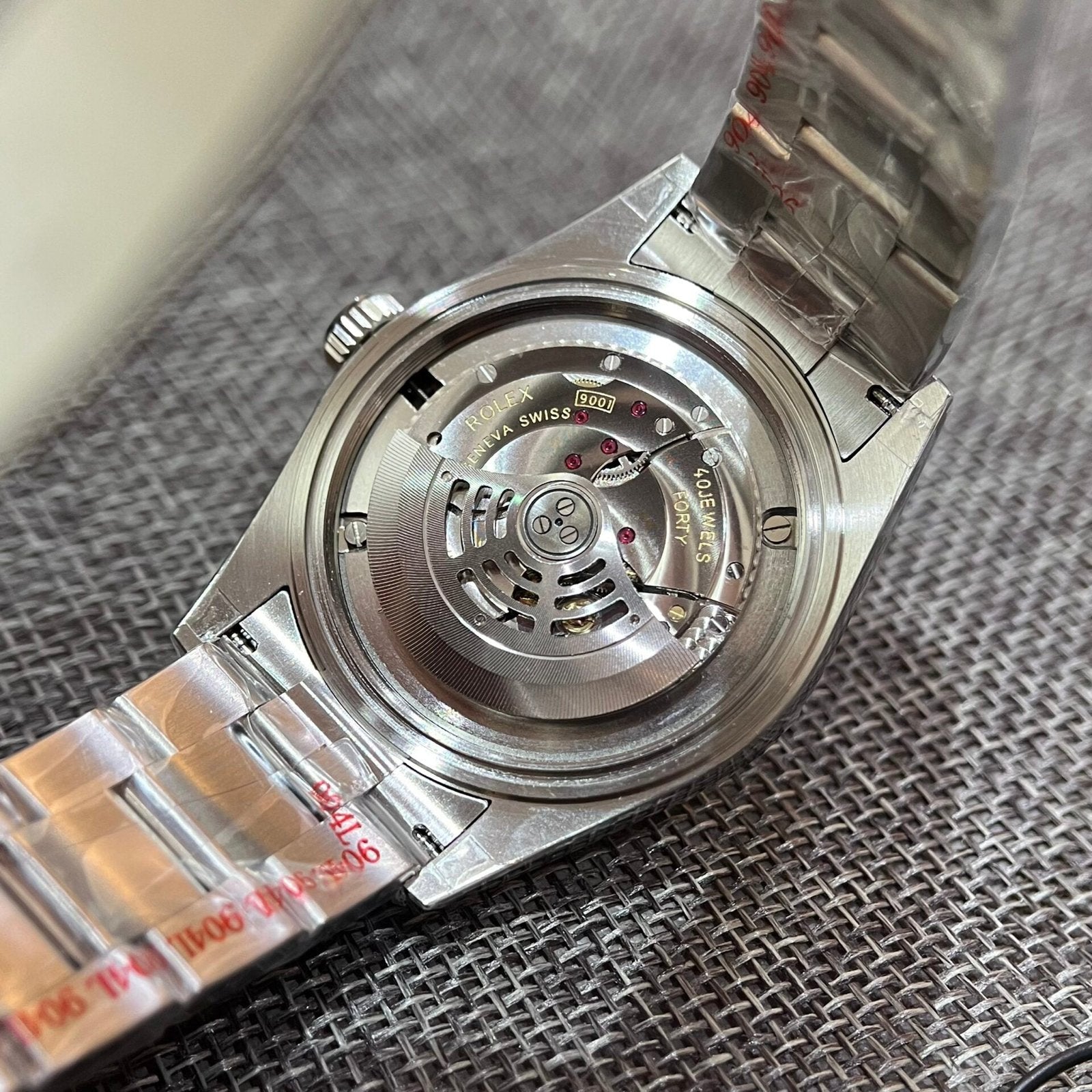 Rolex Sky Dweller 326935 Watch Green Dial 42mm