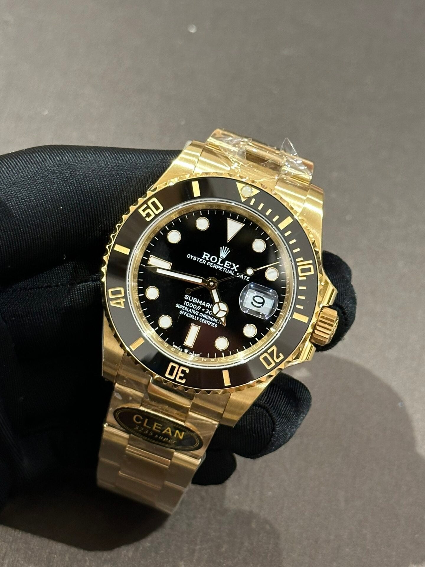 Rolex Submariner 116618LN Watch Black Dial 40mm