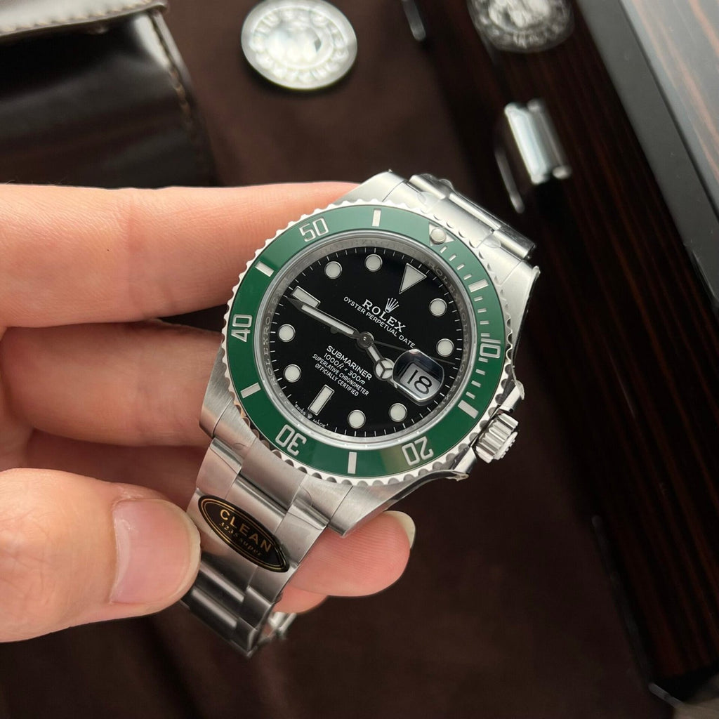 Rolex Watch Submariner 126610LV Stabucks 40mm