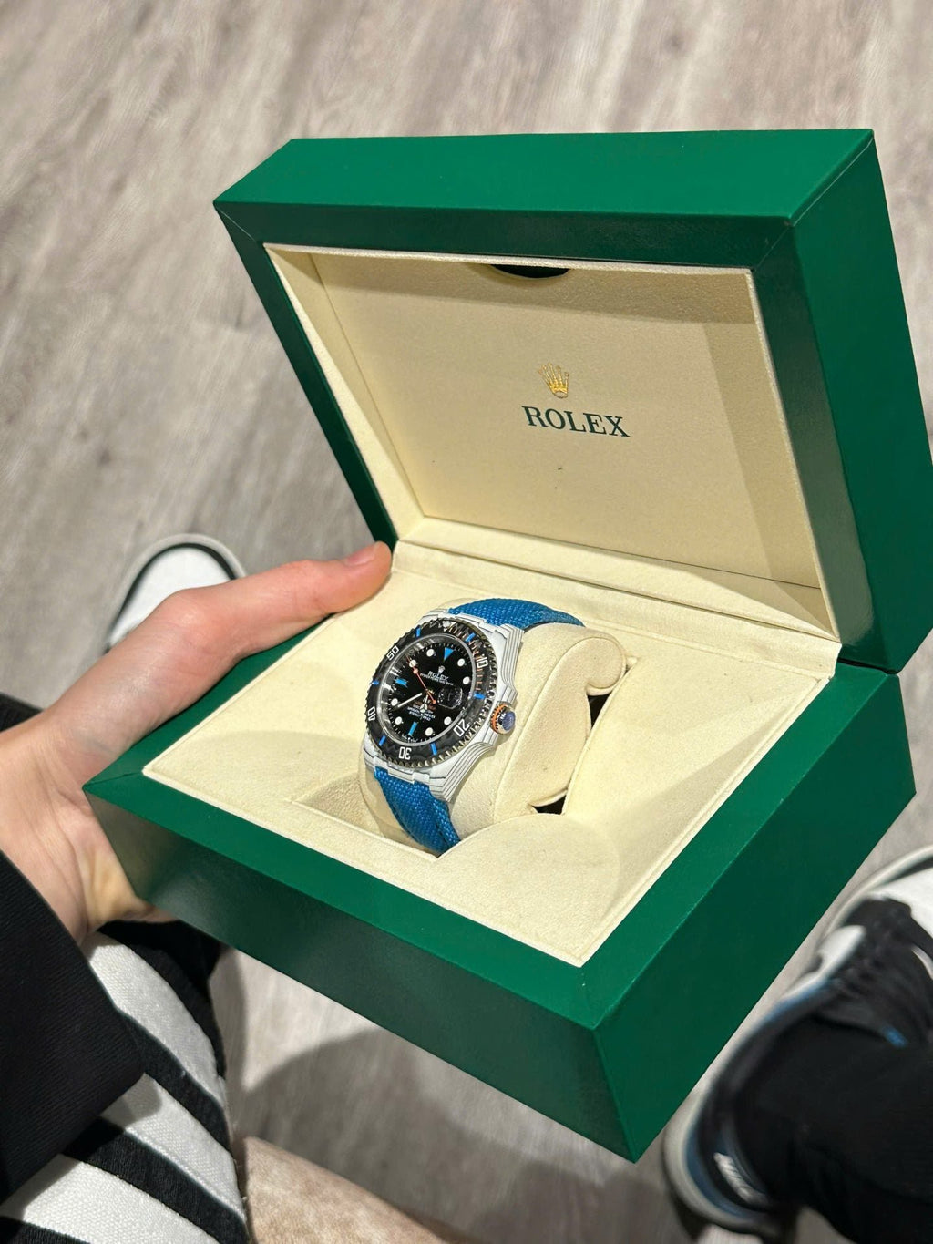 Rolex Submariner DIW Carbon Watch Black Dial 40mm