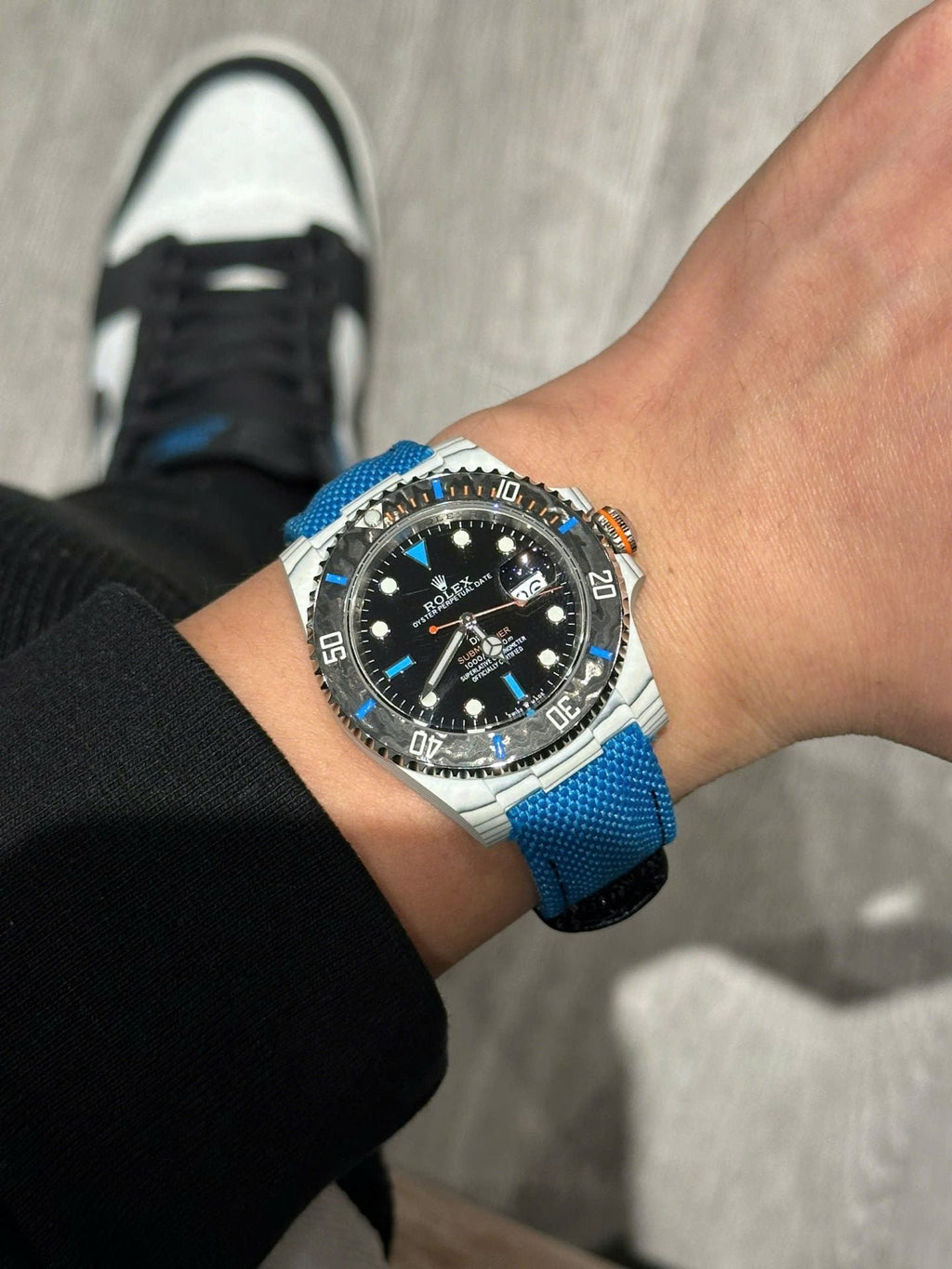 Rolex Submariner DIW Carbon Watch Black Dial 40mm