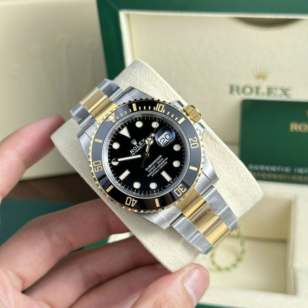 Rolex Submariner Date 126613LN Demi Gold Black Dial 41mm
