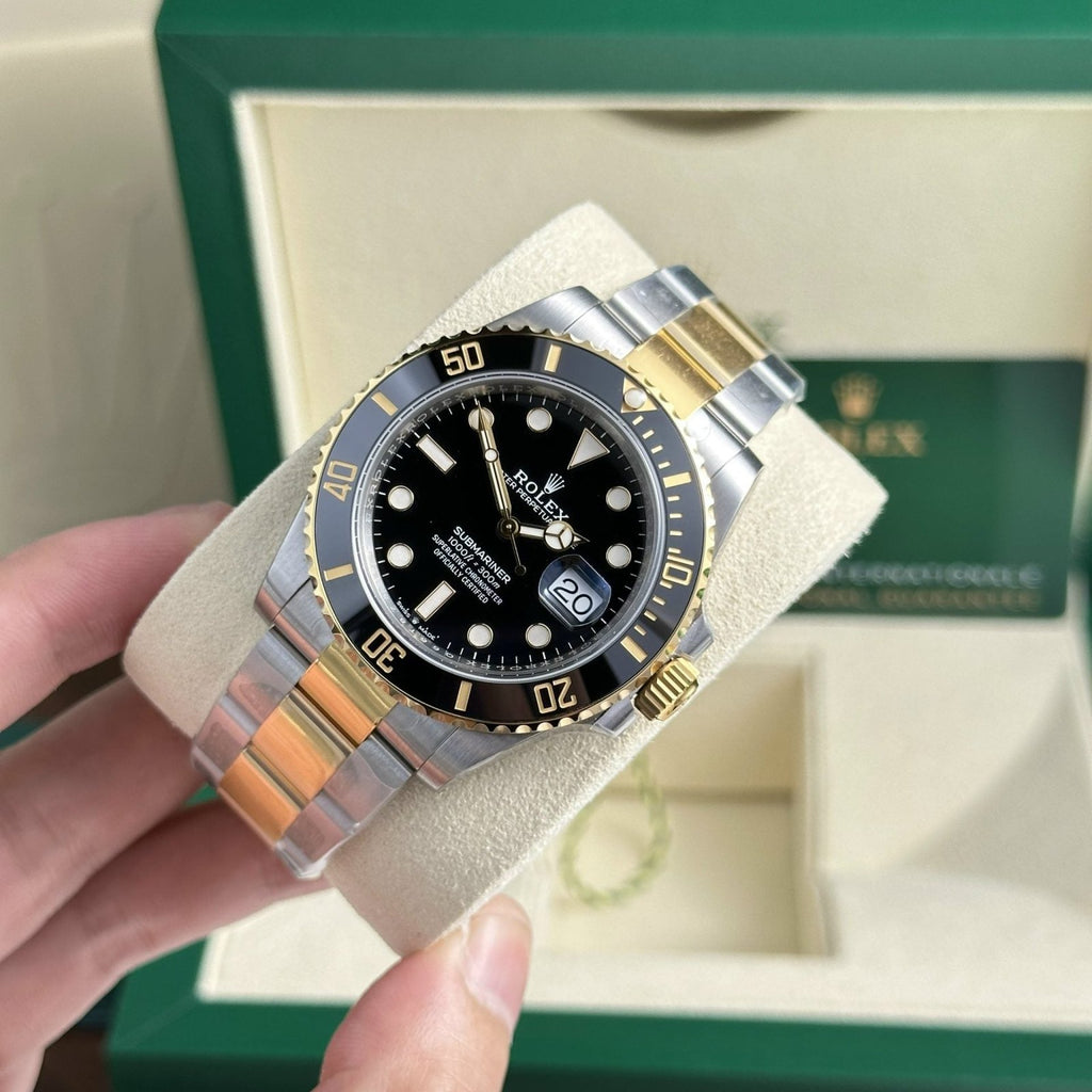Rolex Submariner Date 126613LN Demi Gold Black Dial 41mm