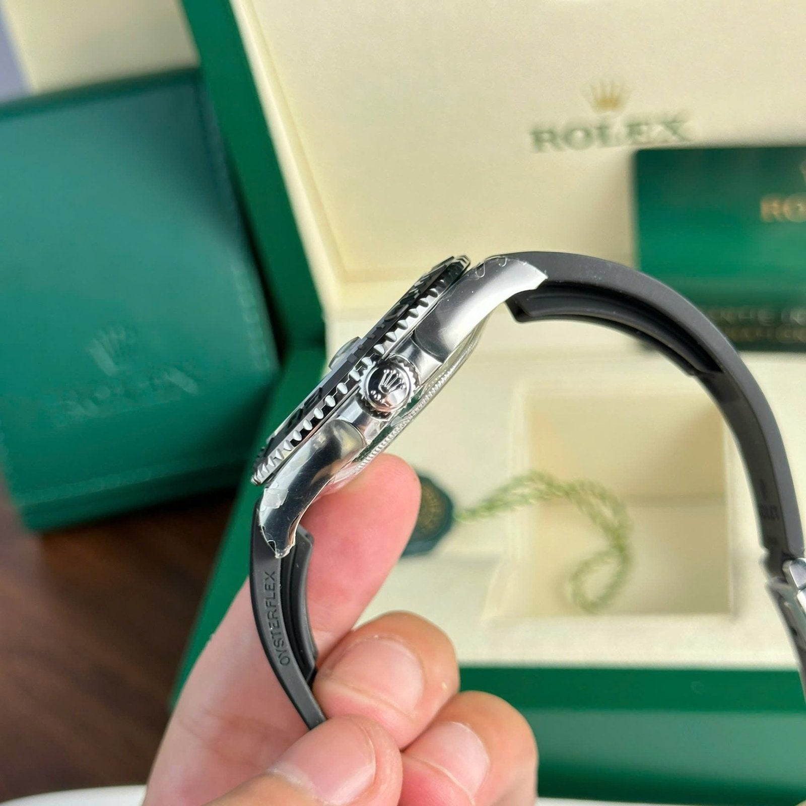 Rolex Yacht 226659 Watch 42mm