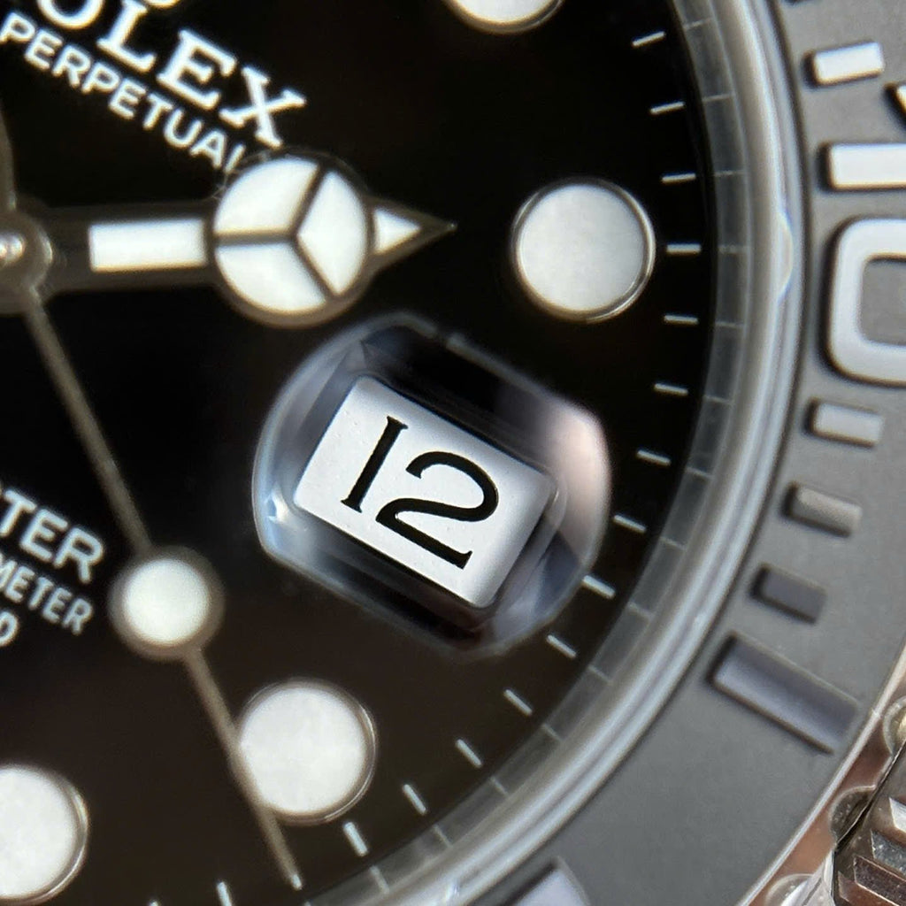 Rolex Yacht 226659 Watch 42mm