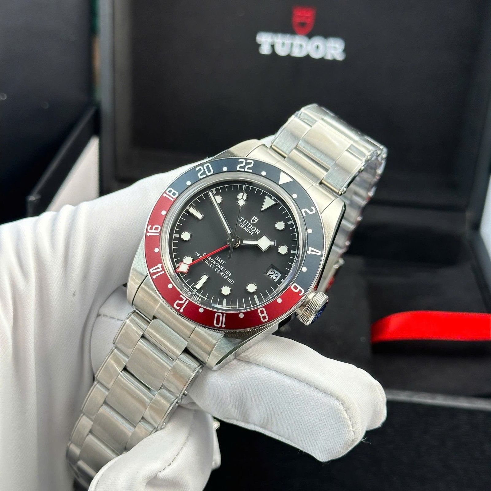 Tudor Black Bay GMT Dial Black Watch 41mm