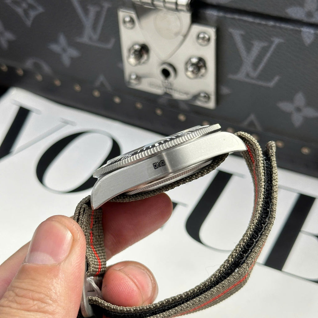 Tudor Pelagos FXD  Watch Dial Black Automatic Movement 42mm