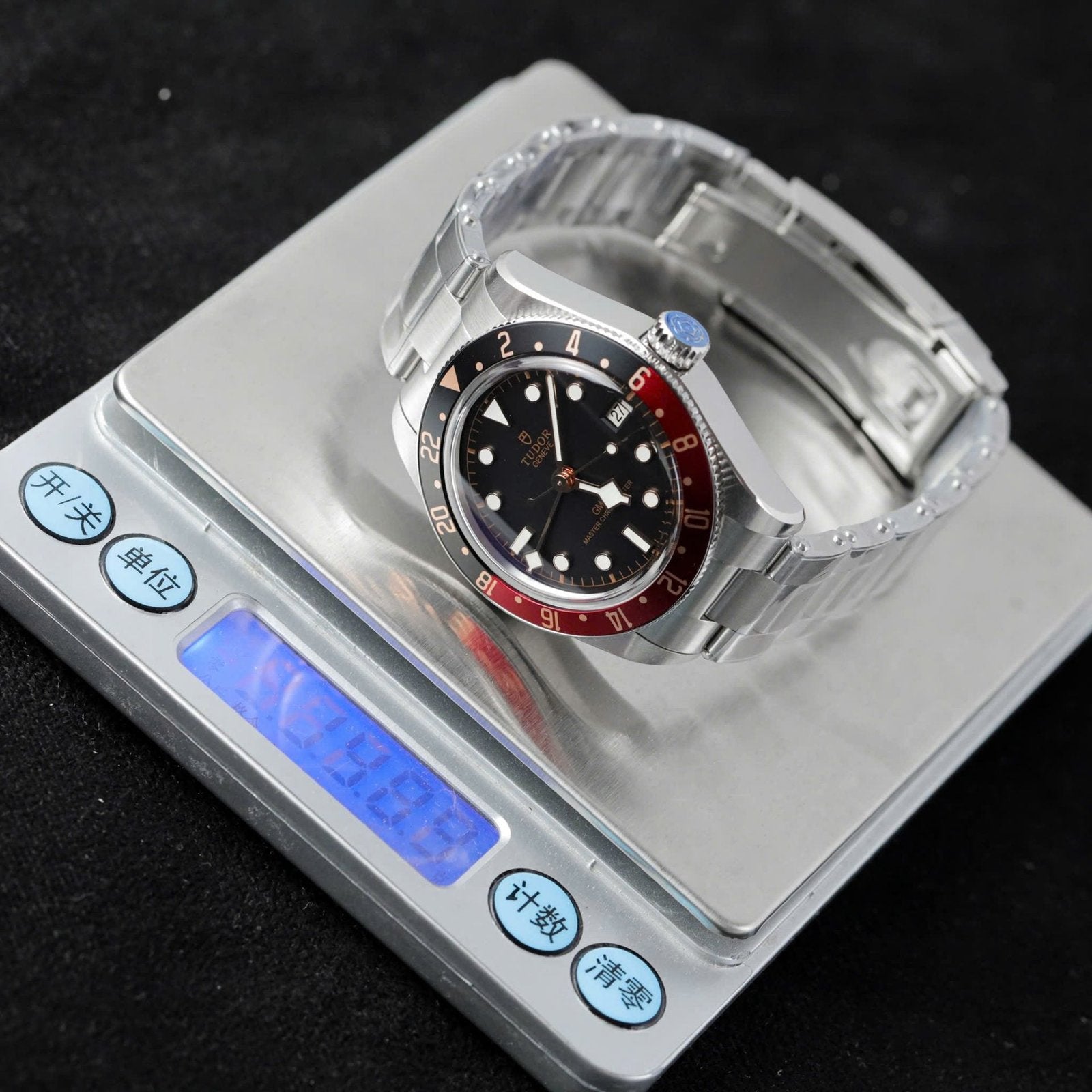 Tudor Watch Black Bay GMT Men’s Black Dial Metal Strap 39mm