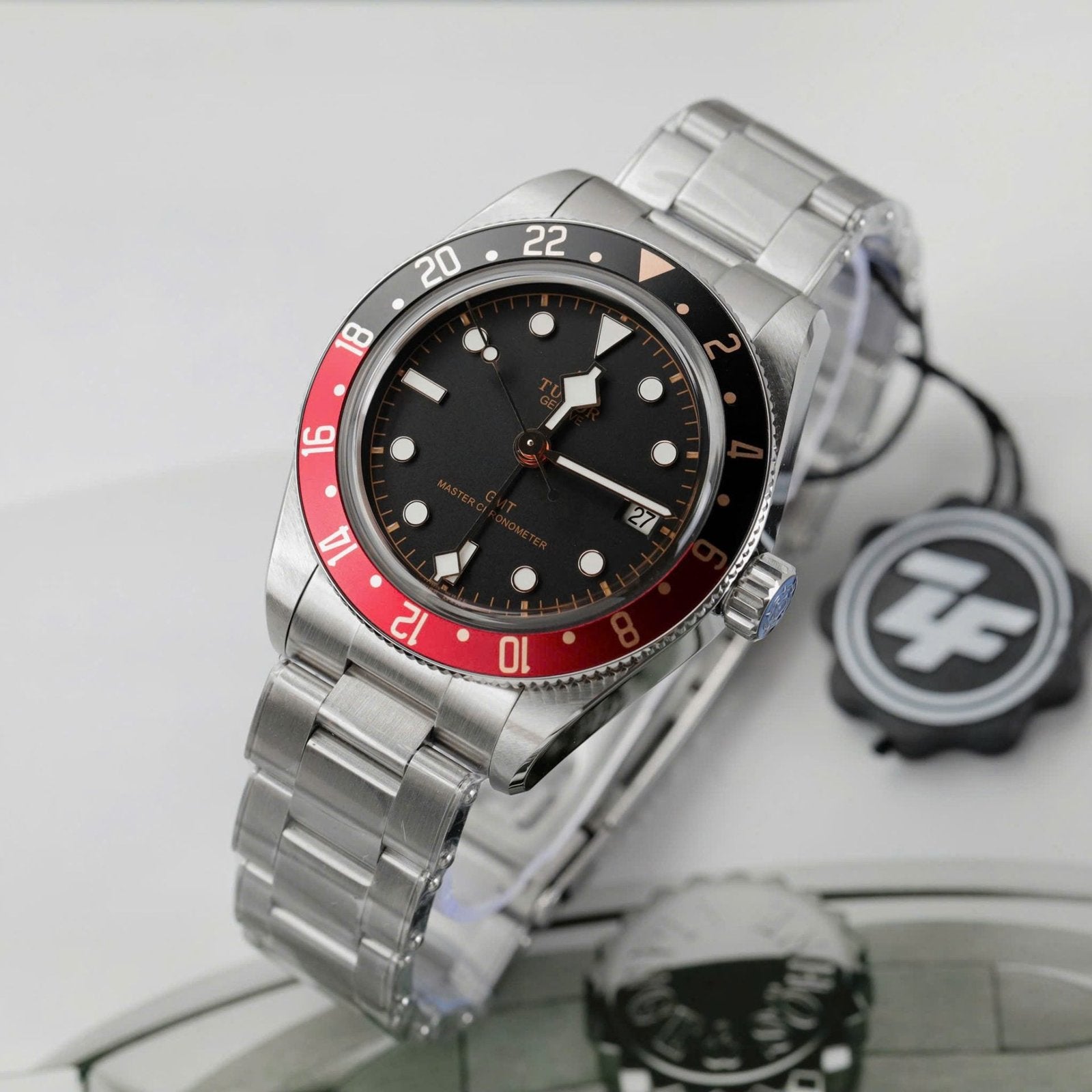 Tudor Watch Black Bay GMT Men’s Black Dial Metal Strap 39mm