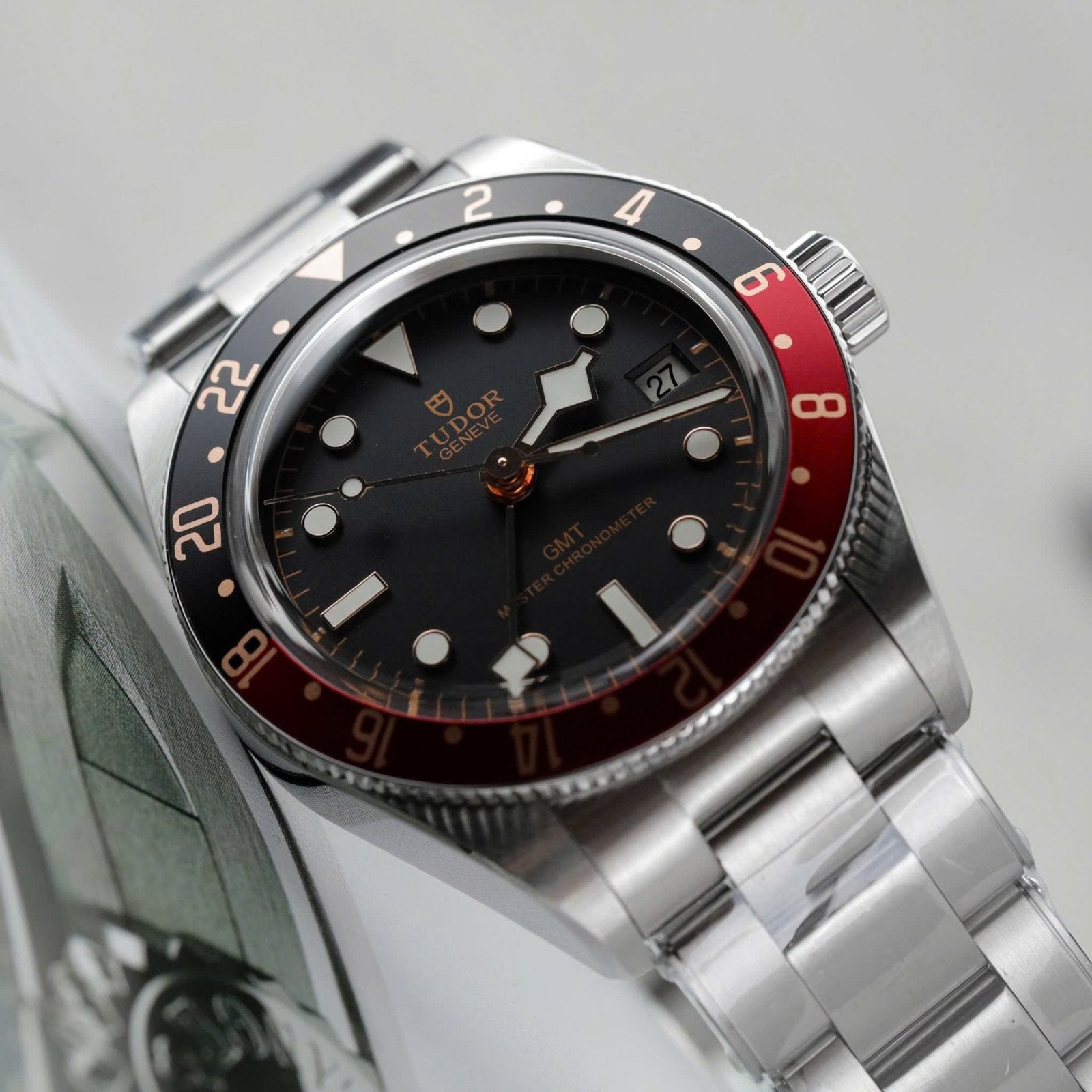 Tudor Watch Black Bay GMT Men’s Black Dial Metal Strap 39mm