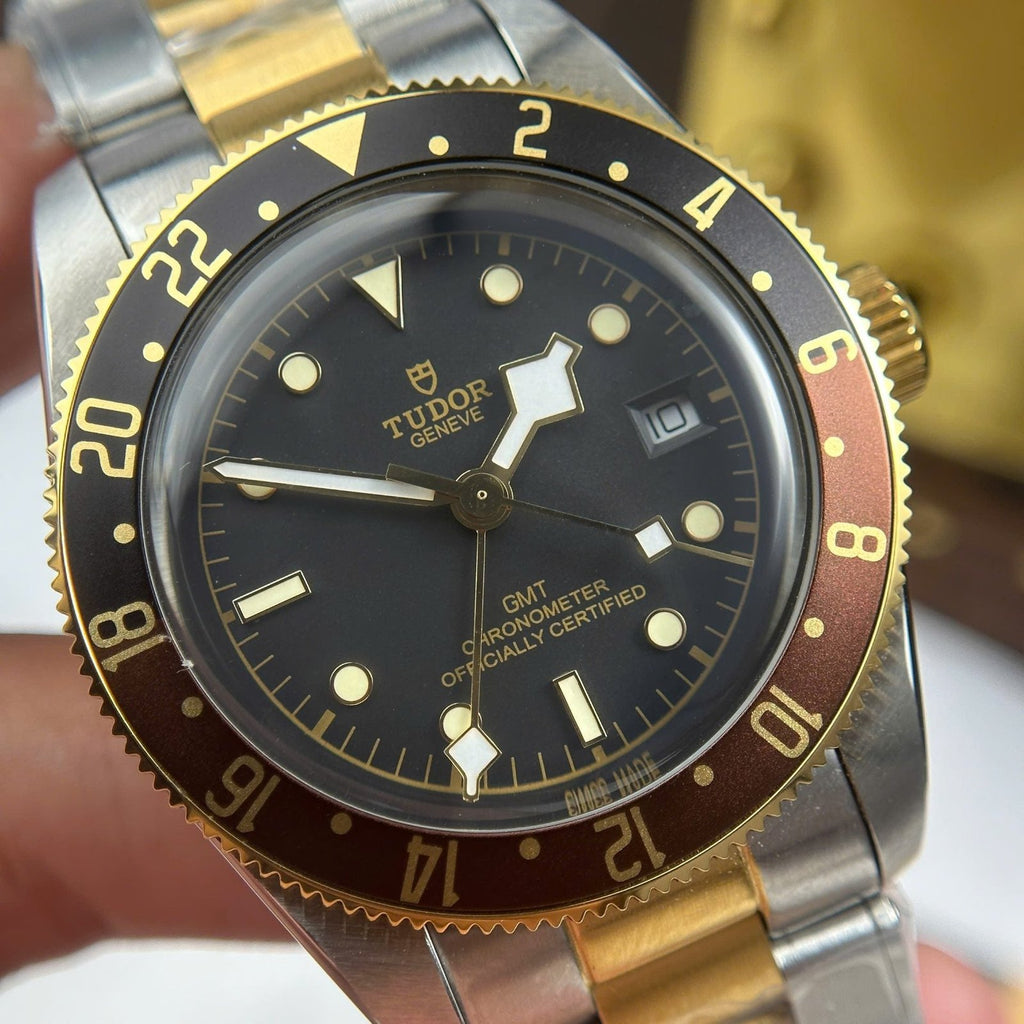 Tudor Watch Black Bay GMT S&amp;G M79833MN Black Dial Metal Strap 41mm