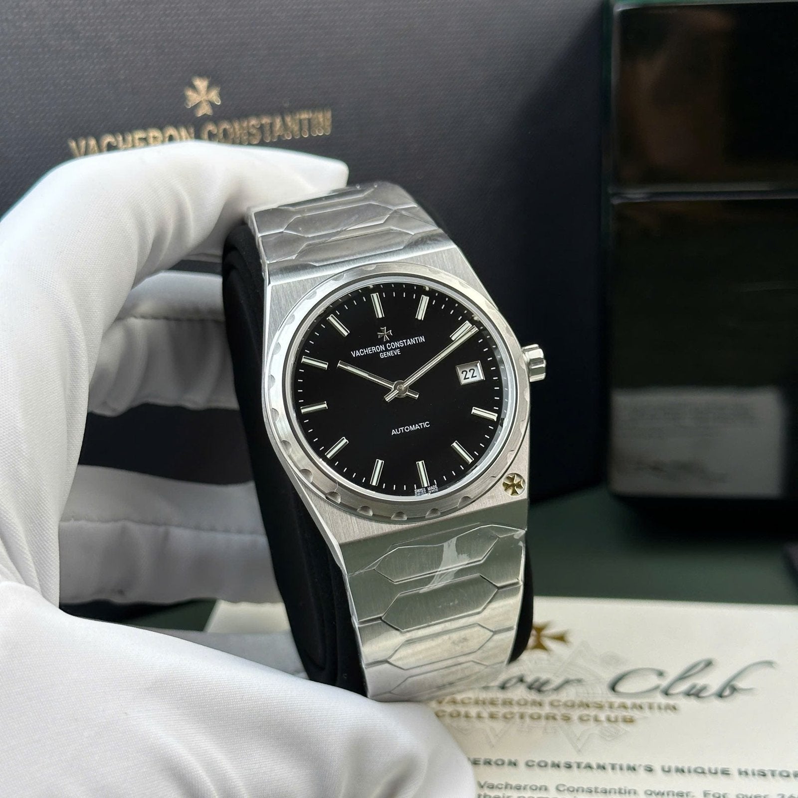 Vacheron Constantin Historiques 222 Watch Black Dial 37mm