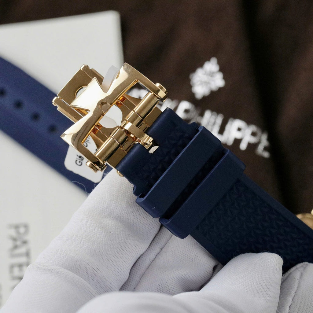 Vacheron Constantin Overseas 4500V Dial Blue Watch Gold Wrapped 41mm