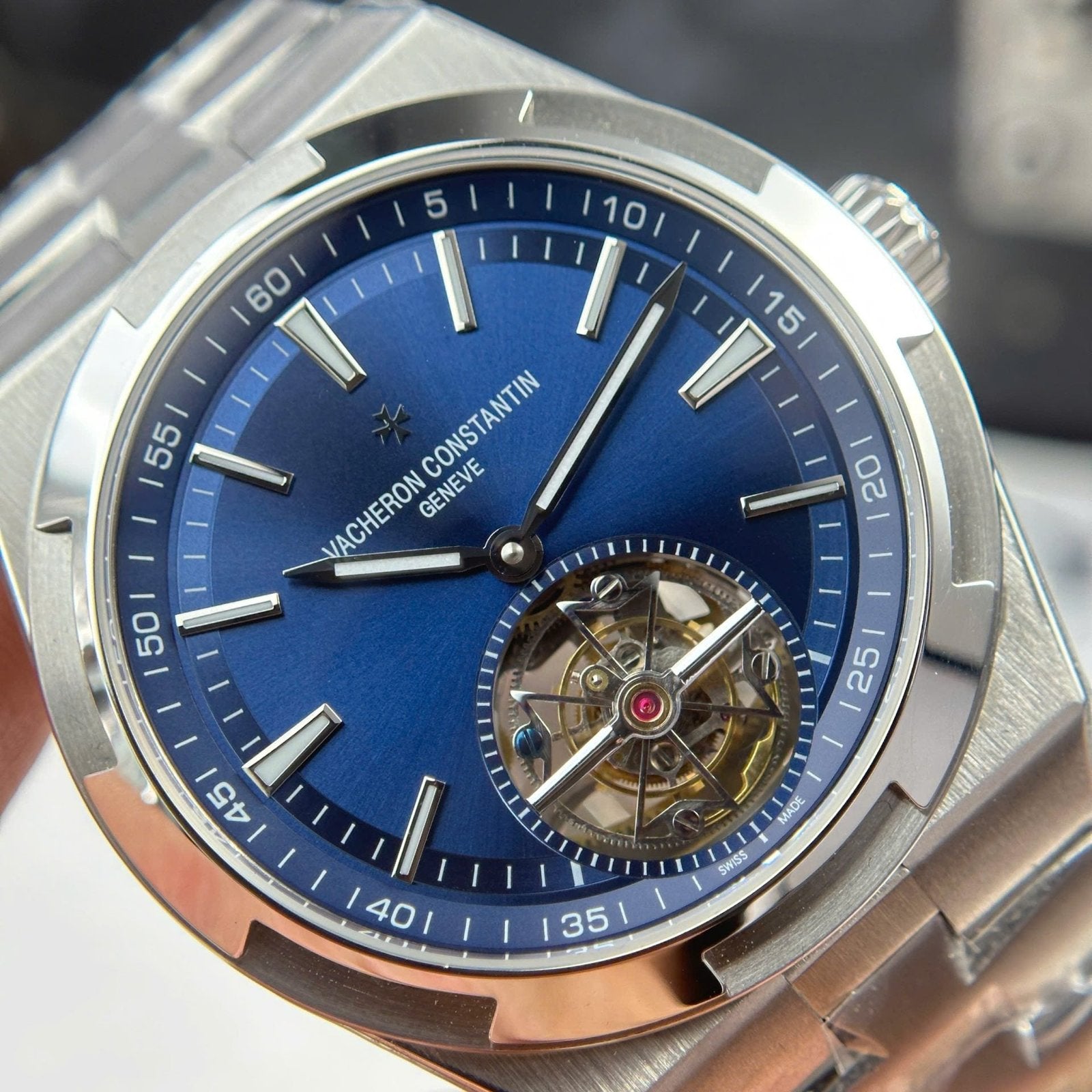 Vacheron Constantin 6000V Tourbillon Watch Blue Dial 42.5mm