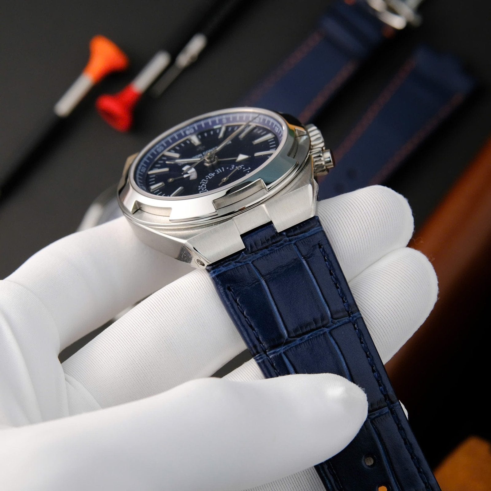 Vacheron Constantin Overseas Dual Time 7900V Watch Blue Dial 41mm