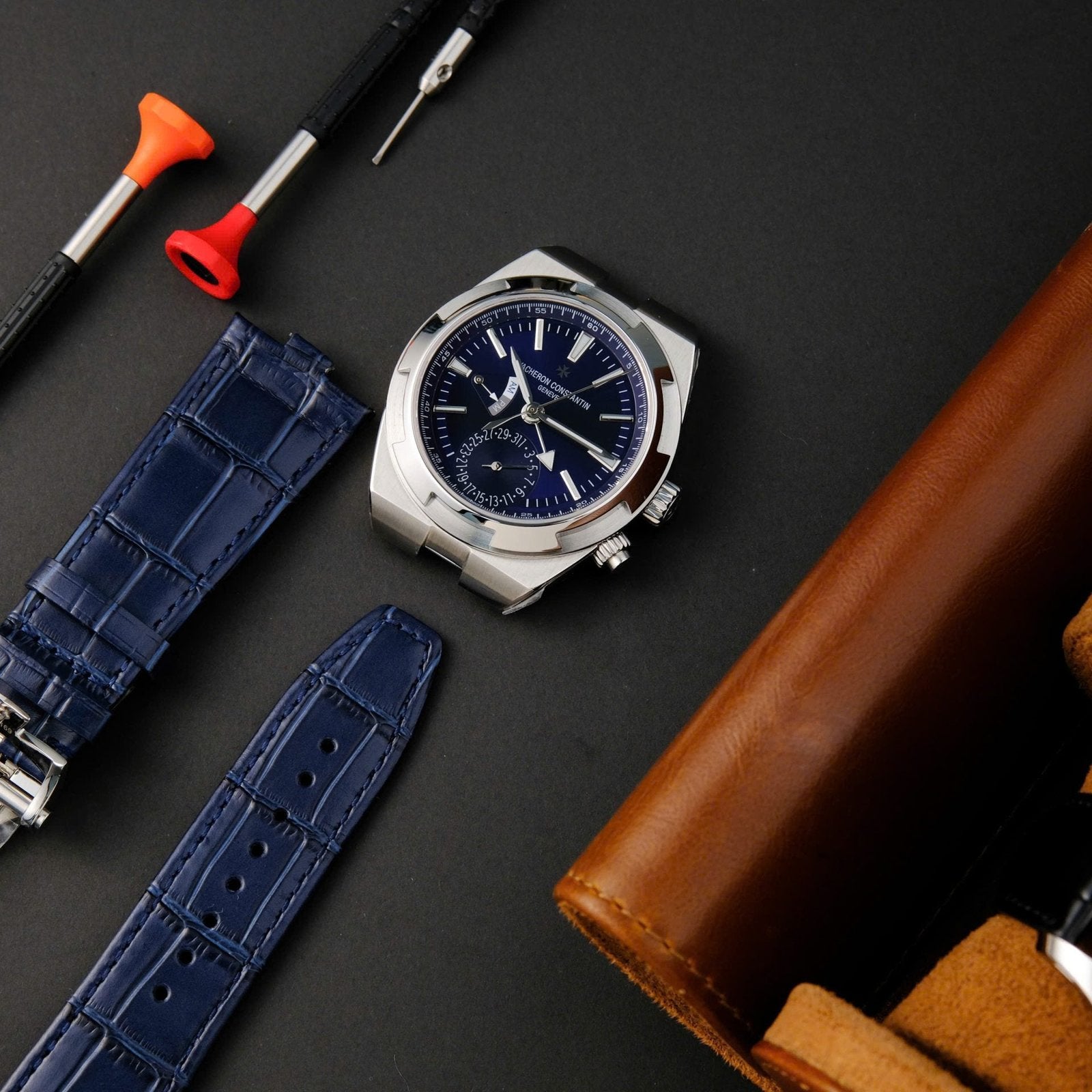 Vacheron Constantin Overseas Dual Time 7900V Watch Blue Dial 41mm