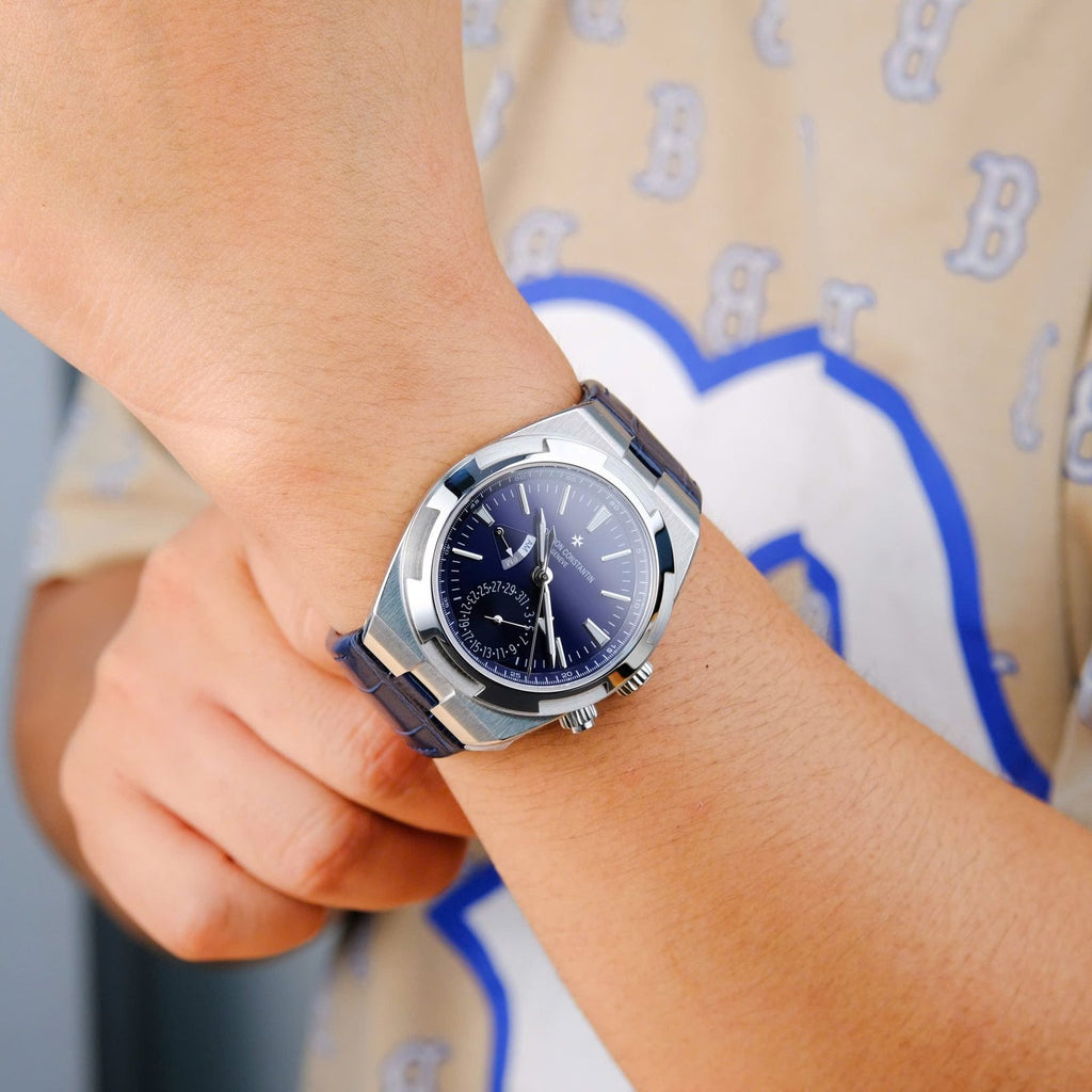 Vacheron Constantin Overseas Dual Time 7900V Watch Blue Dial 41mm