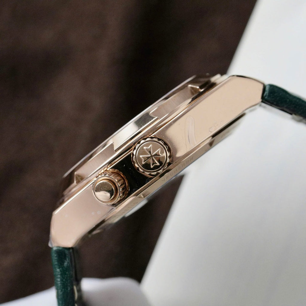 Vacheron Constantin Overseas Dual Time 7900V Watch Green 41mm