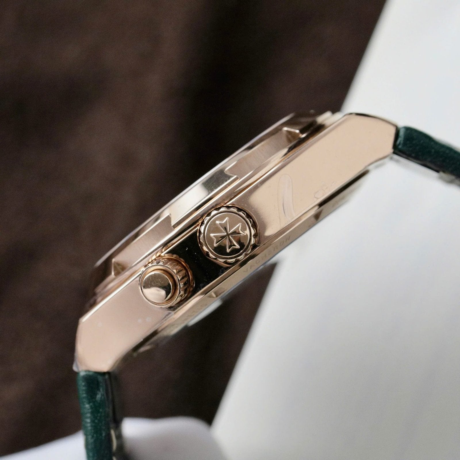 Vacheron Constantin Overseas Dual Time 7900V Watch Green 41mm