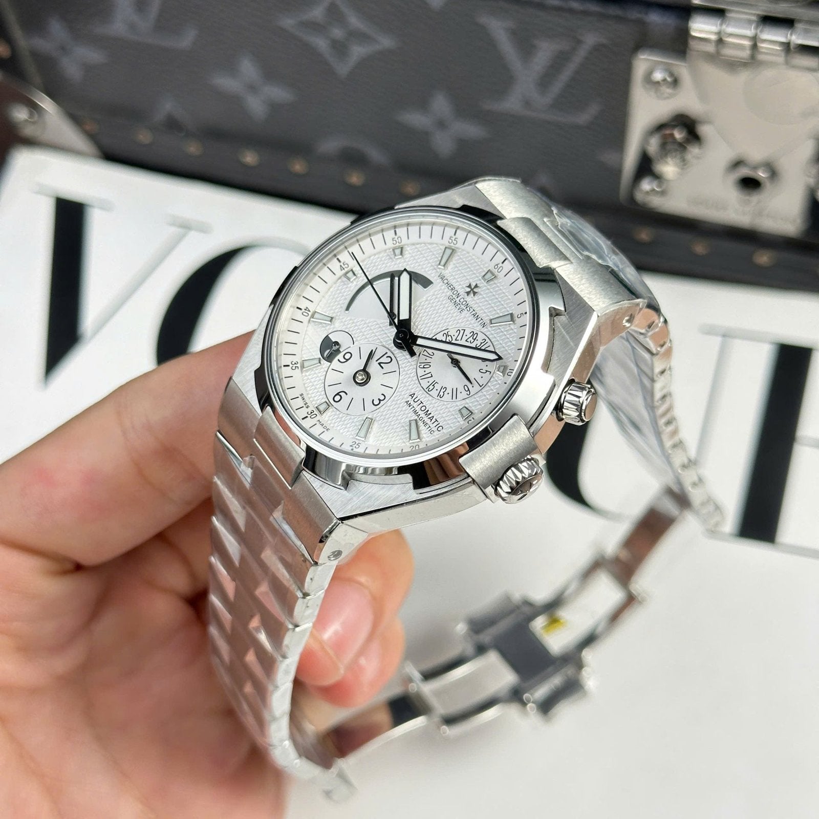 Vacheron Constantin Watch Overseas Dual Time 47450 White 42mm
