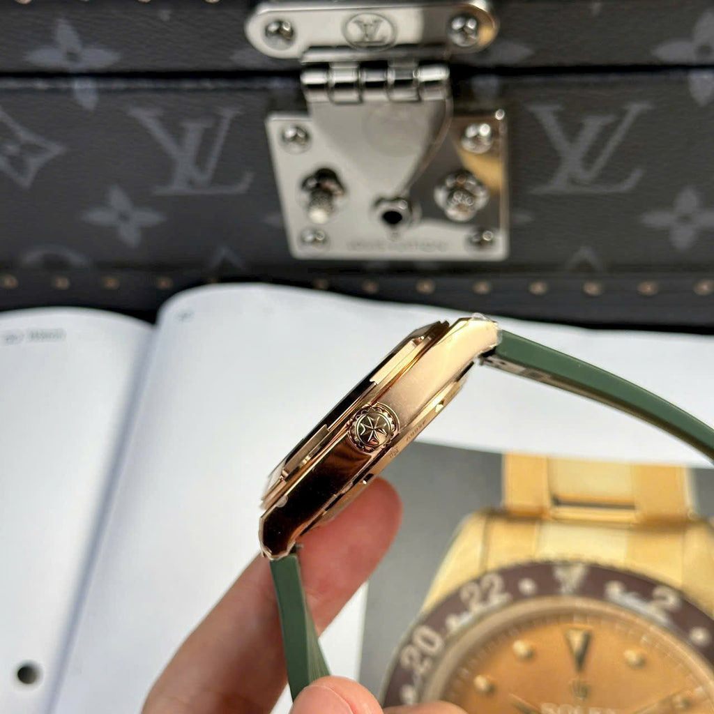 Vacheron Constantin Watch 4500V Green Dial Rubber Strap 41mm