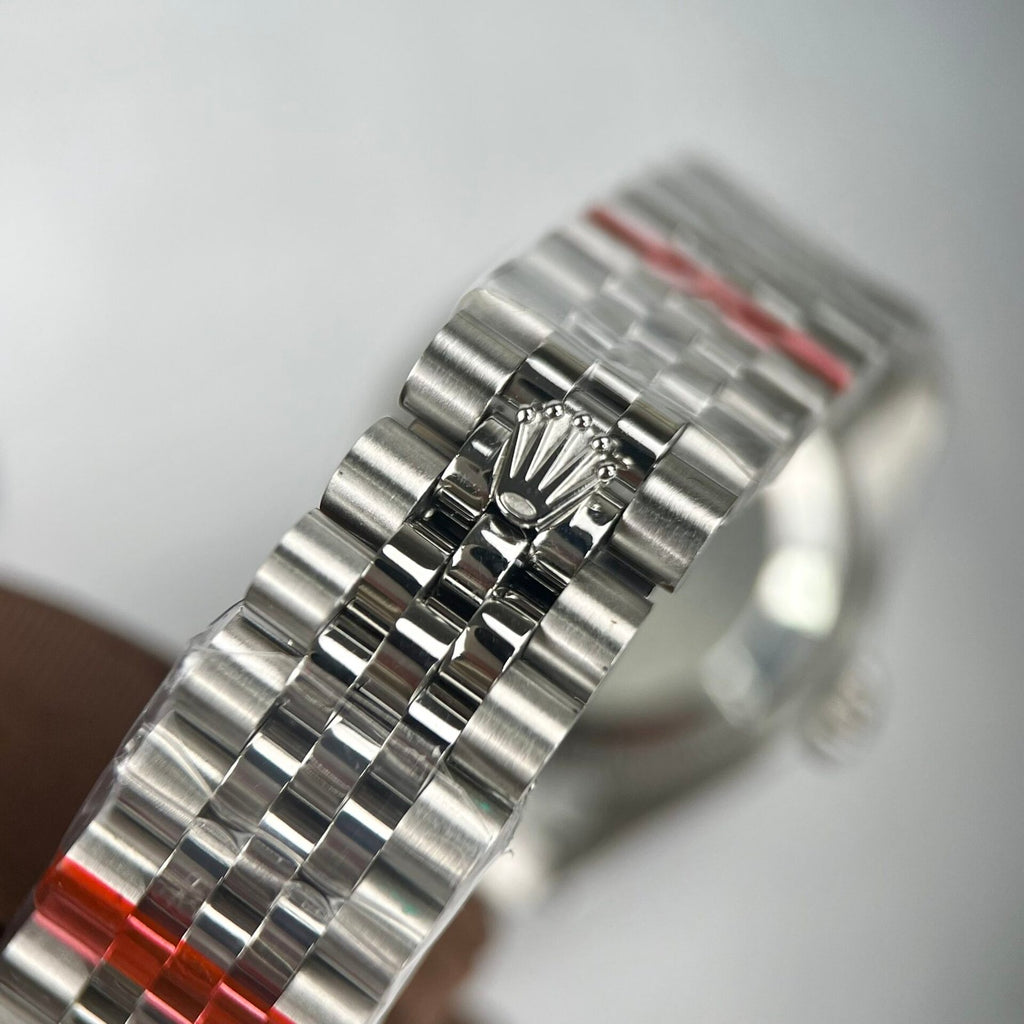 Rolex DateJust Watch Jubilee Strap With Mother of Pearl Dial 31mm