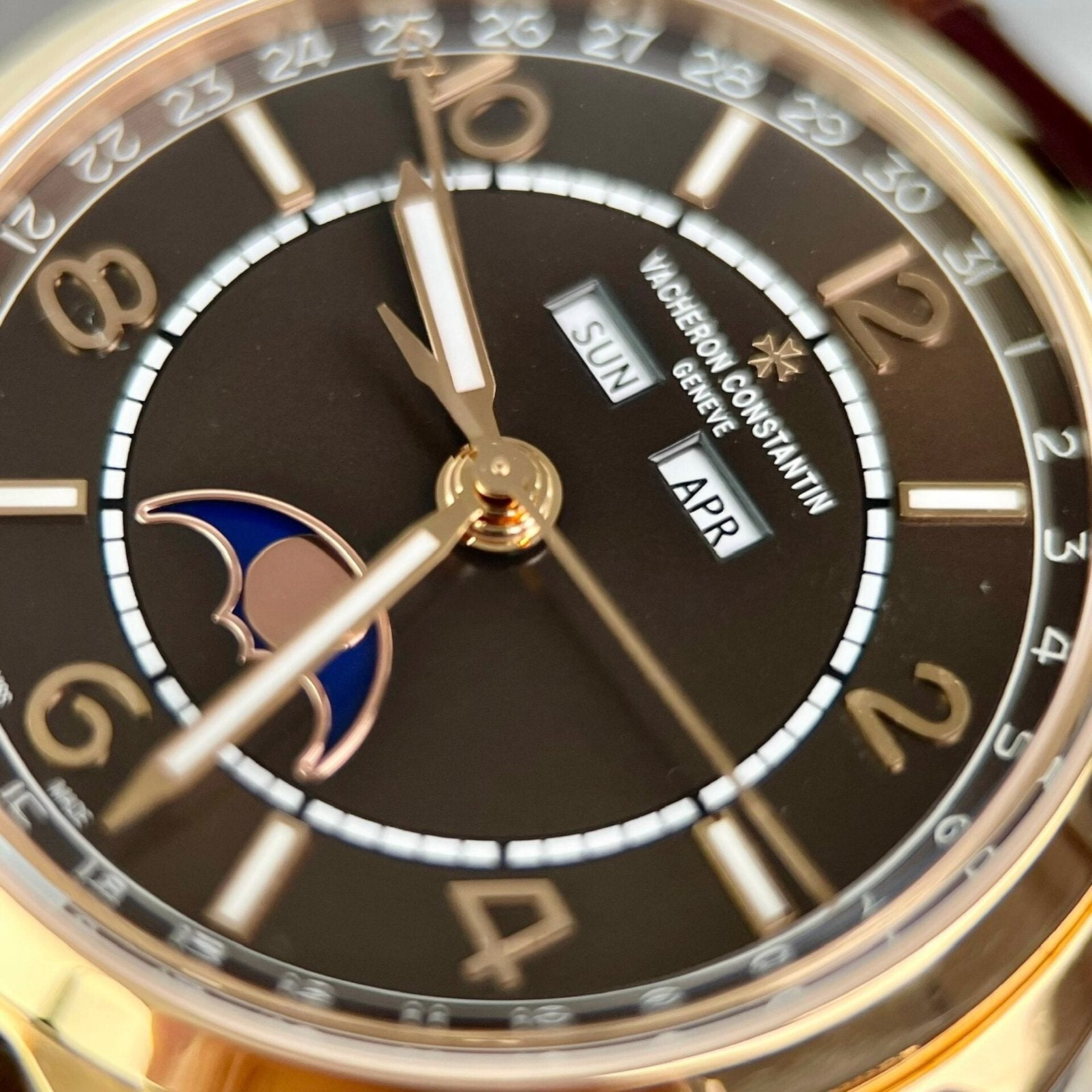 Vacheron Constantin 4000E Watch Chocolate Dial 40mm