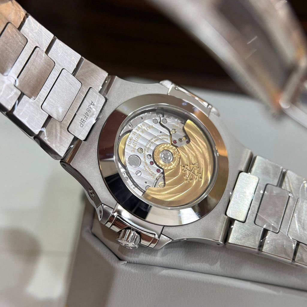 Patek Philippe Nautilus 5726G Watch Dial Gray 40.5mm