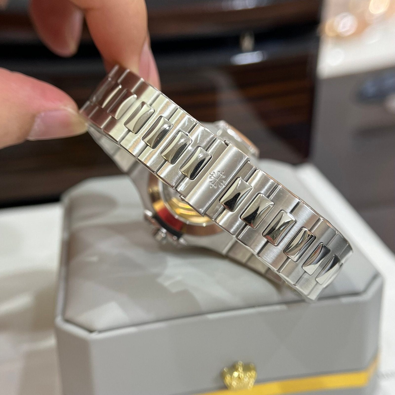 Patek Philippe Watch Nautilus 5726G Blue Dial 40.5mm