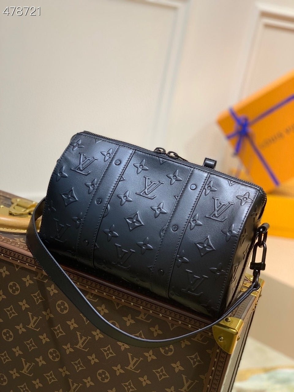 Louis Vuitton Keepall City Bag 28cm Monogram Seal Cowhide Canvas Spring/Summer Collection M57961, Black
