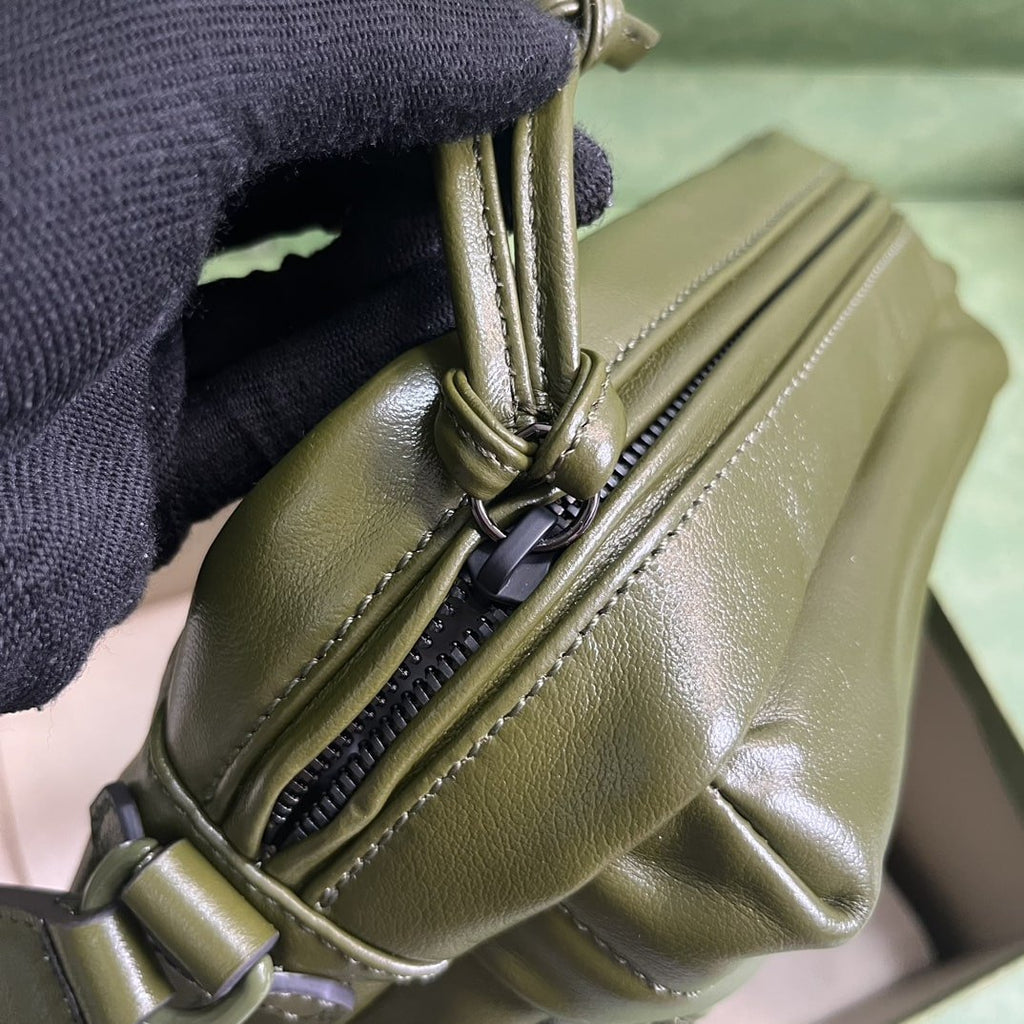 Gucci Shoulder Tonal Double G Bag Green Khaki/Black For Men 23.3cm/9.2in 725696 AABDH 3353 –