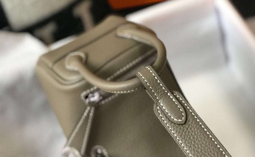 Hermes Lindy Mini Bag Brown For Women, Women’s Handbags, Shoulder And Crossbody Bags 7.5in/19cm