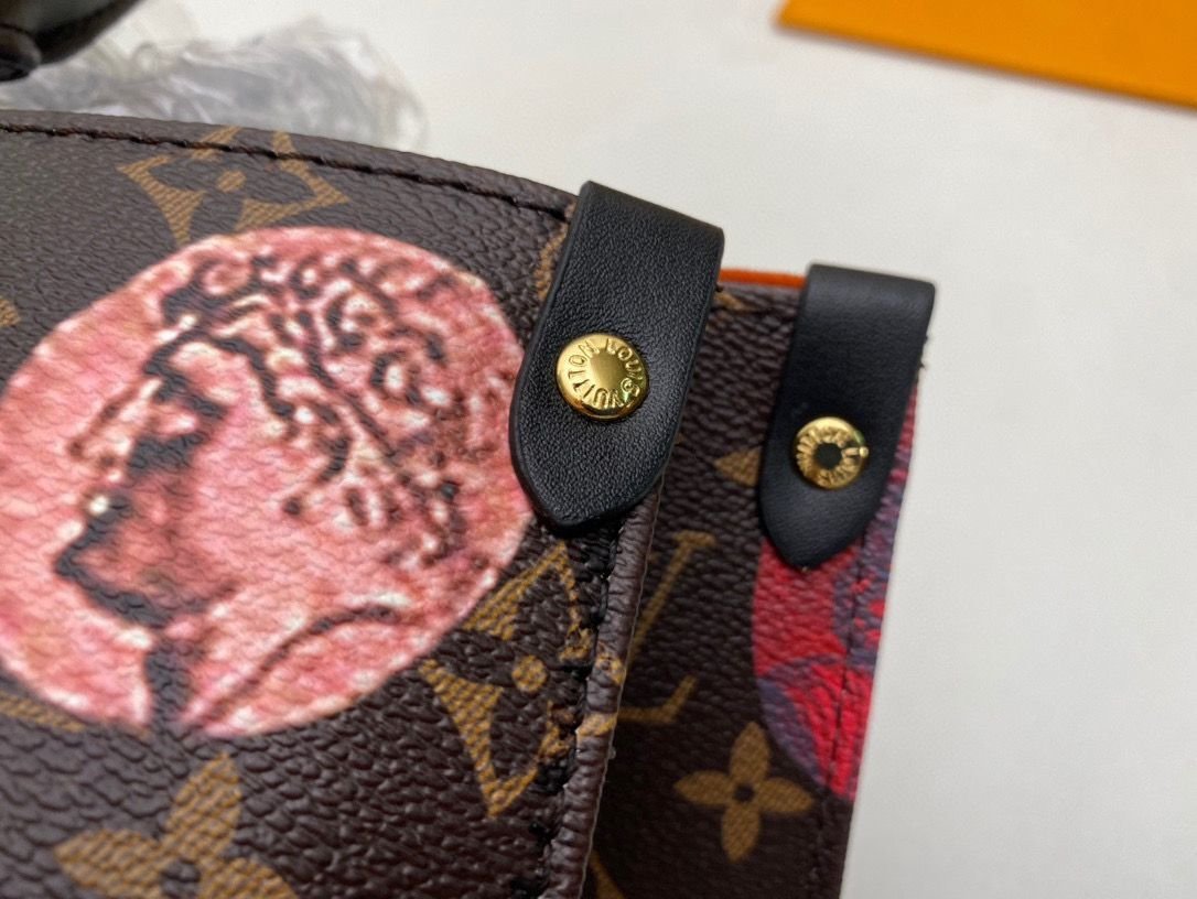 Louis Vuitton x Fornasetti Onthego MM Monogram Cameo 35Cm
