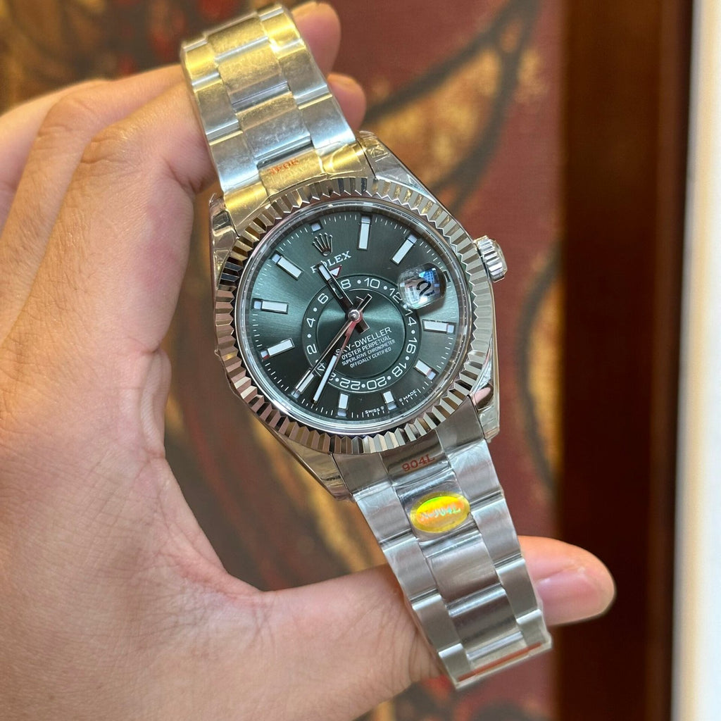 Rolex Sky Dweller 326935 Watch Green Dial 42mm