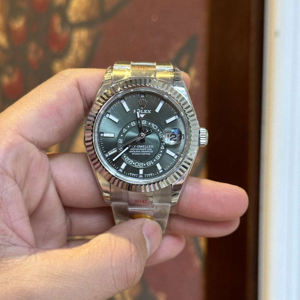 Rolex Sky Dweller 326935 Watch Green Dial 42mm
