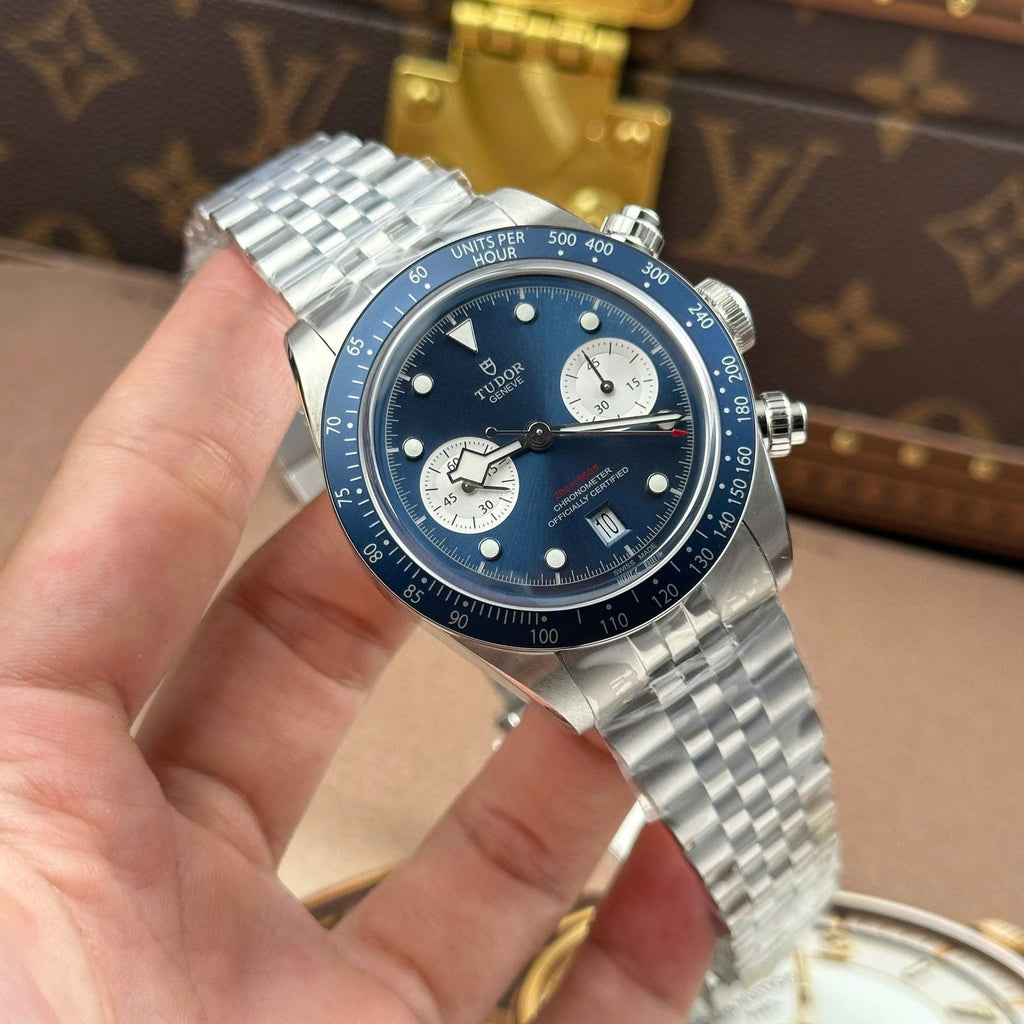 Tudor Black Bay Chronograph Watch Blue Dial Metal Wire 41mm