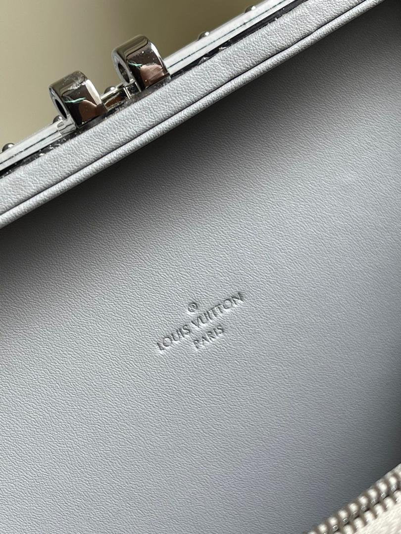 Louis Vuitton Soft Trunk Bag 22cm Grey