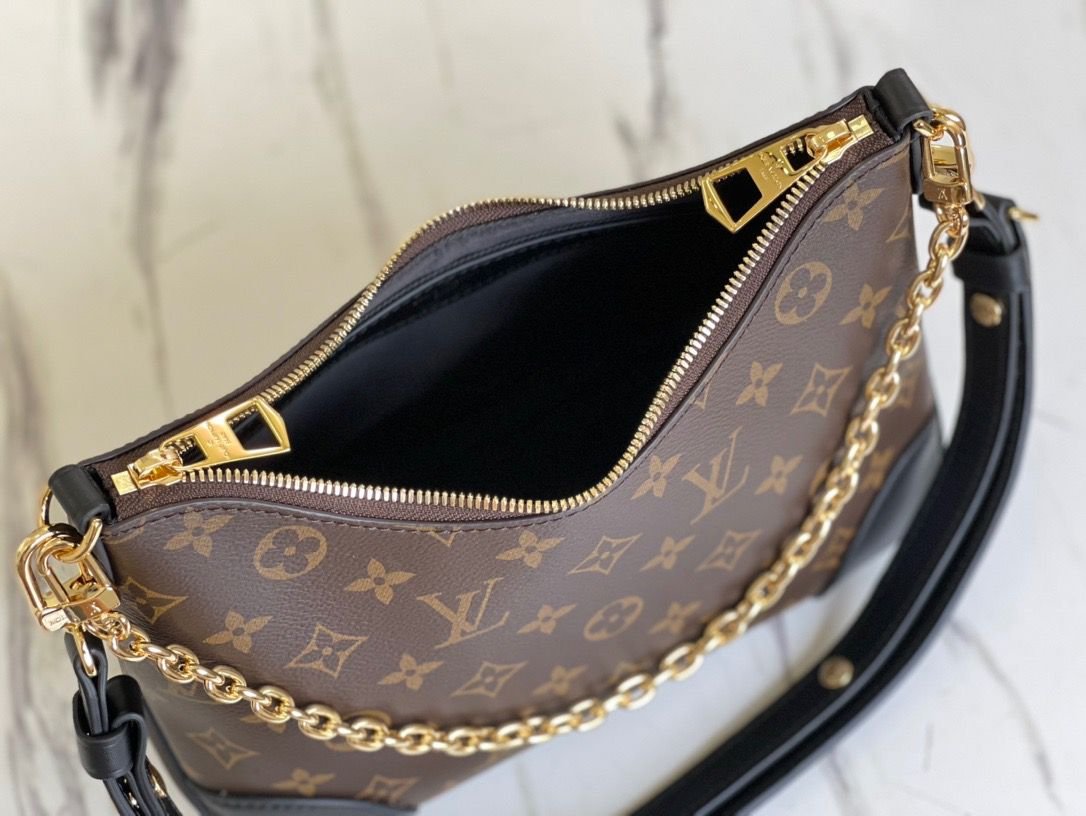 Louis Vuitton Odeon Monogram Canvas 25cm BlackLouis Vuitton Odeon Monogram Canvas 25cm Black
