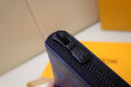 Louis Vuitton Wallet 20 cm