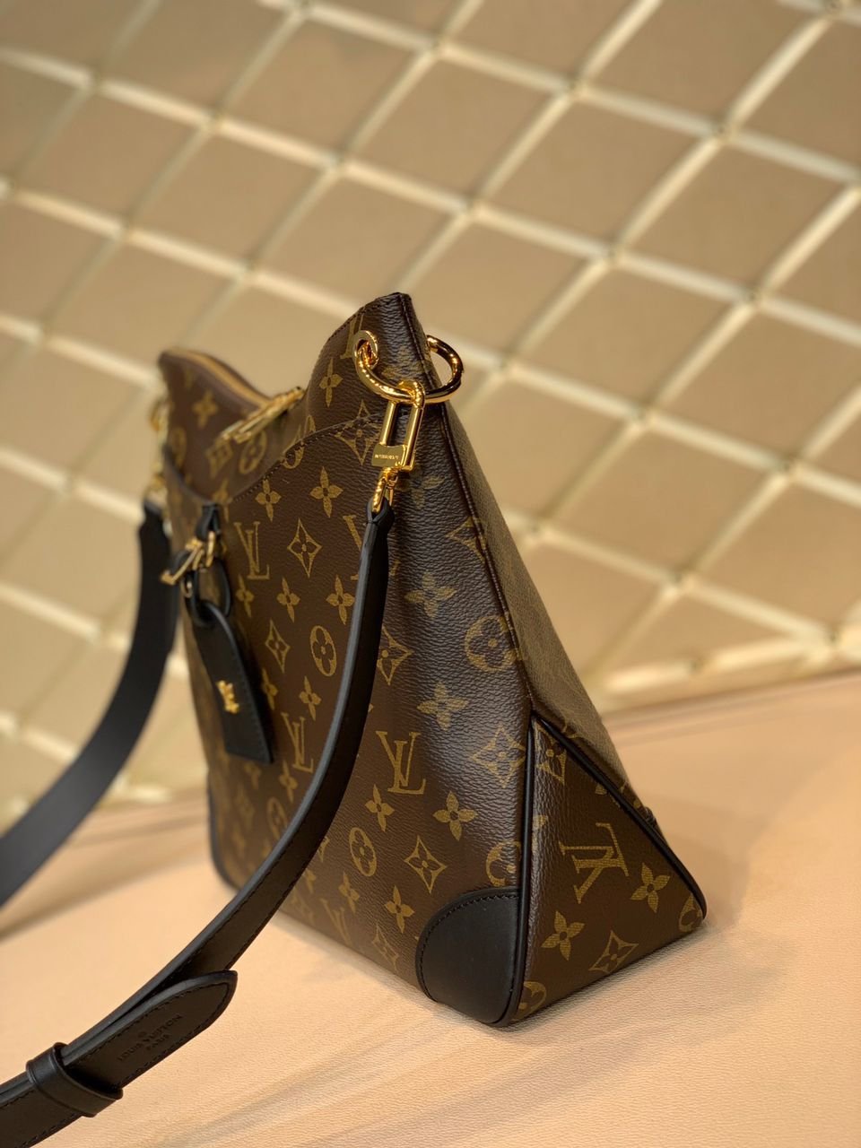 Louis Vuitton Handle Bag 28cm Brown