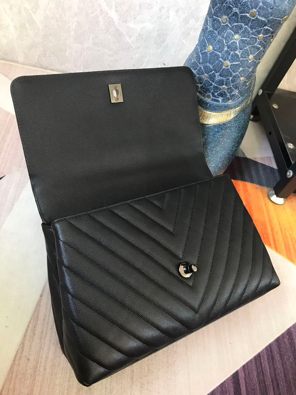 Chanel Maxi Flap Bag 29 cm Black
