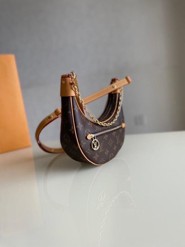 Louis Vuitton Loop Monogram Canvas 23cm