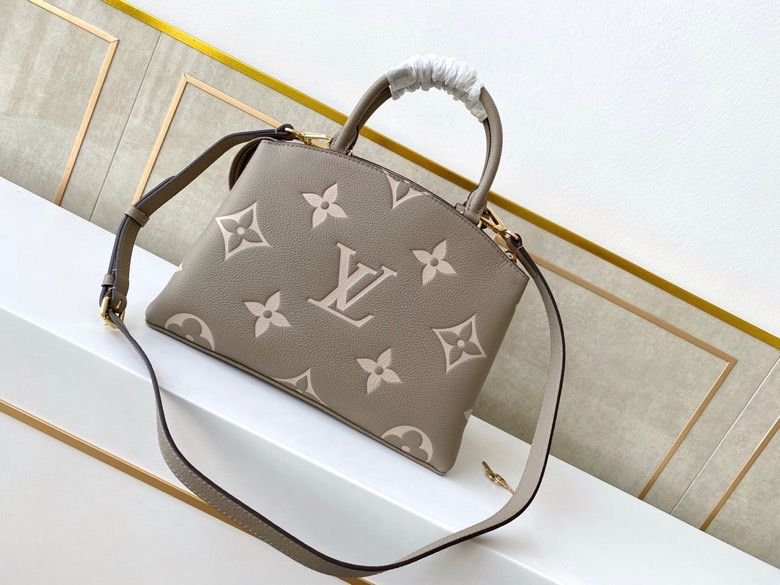 Louis Vuitton Petit Palais 29cm
