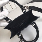 Louis Vuitton Petit Sac Plat 14cm