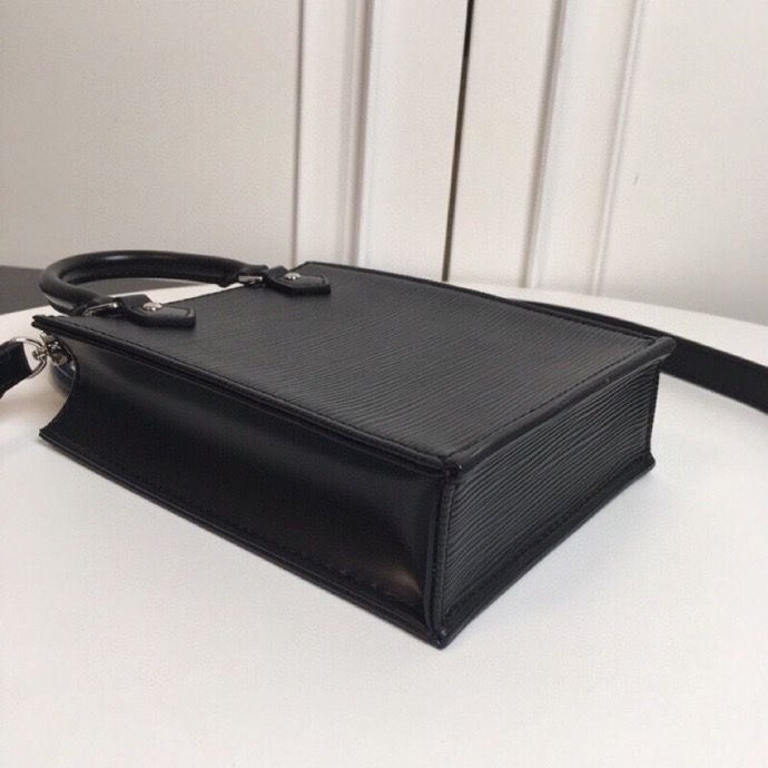 Louis Vuitton Petit Sac Plat 14cm