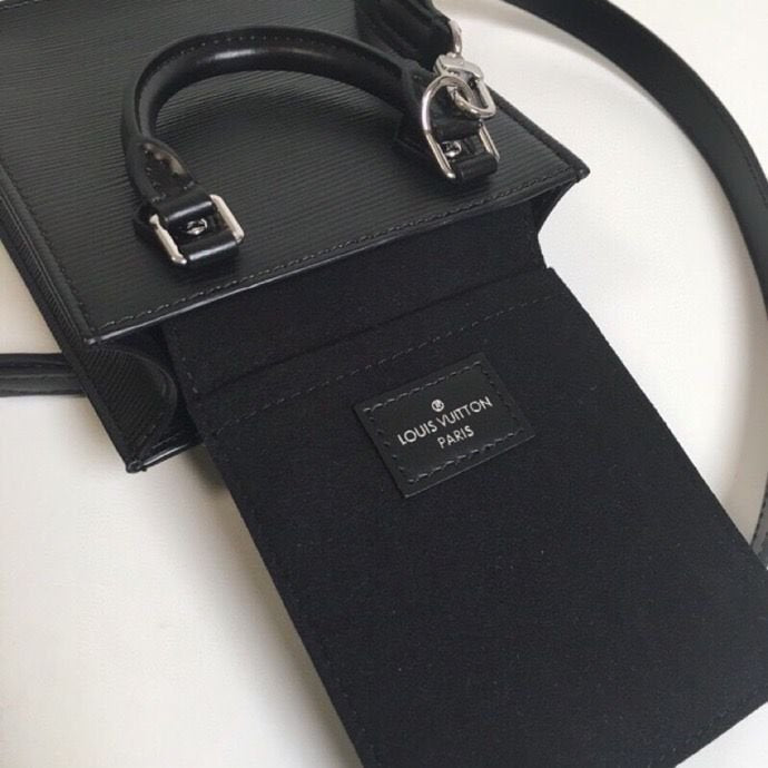 Louis Vuitton Petit Sac Plat 14cm