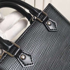 Louis Vuitton Petit Sac Plat 14cm